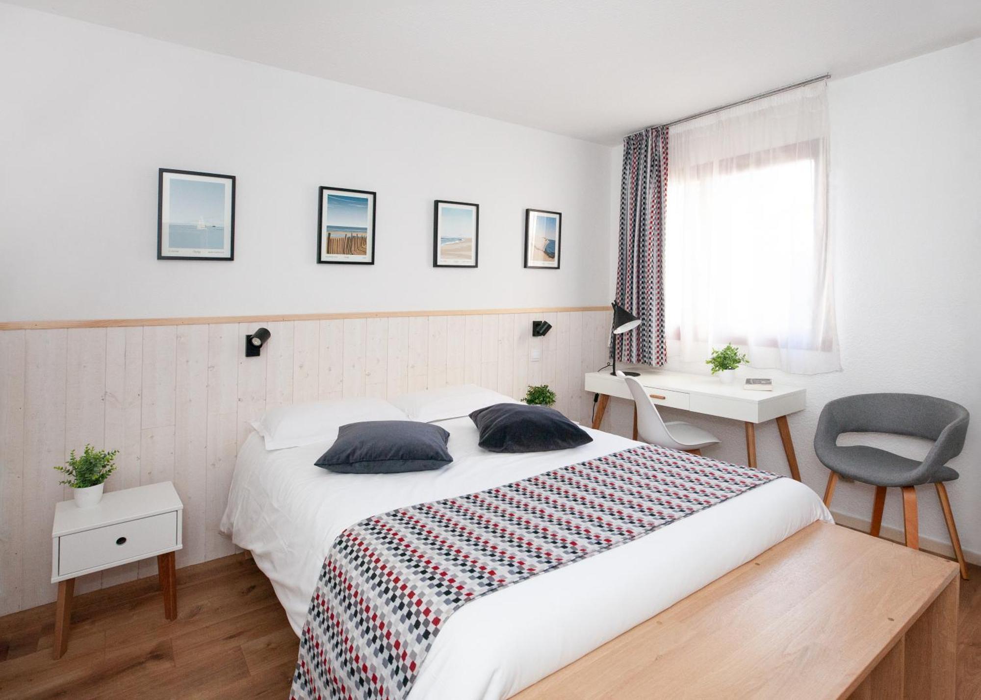 Hotel Atlantide Biscarrosse Exteriör bild
