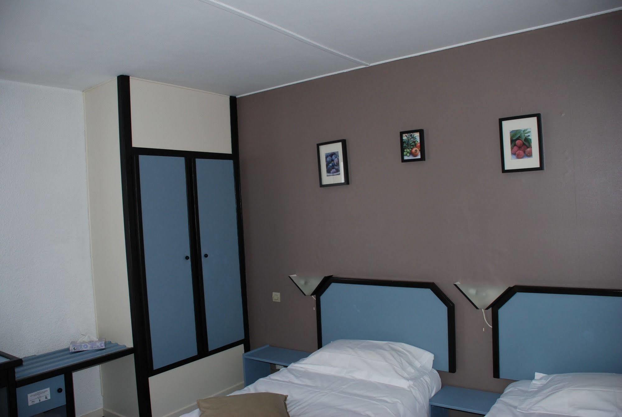 Hotel Atlantide Biscarrosse Exteriör bild