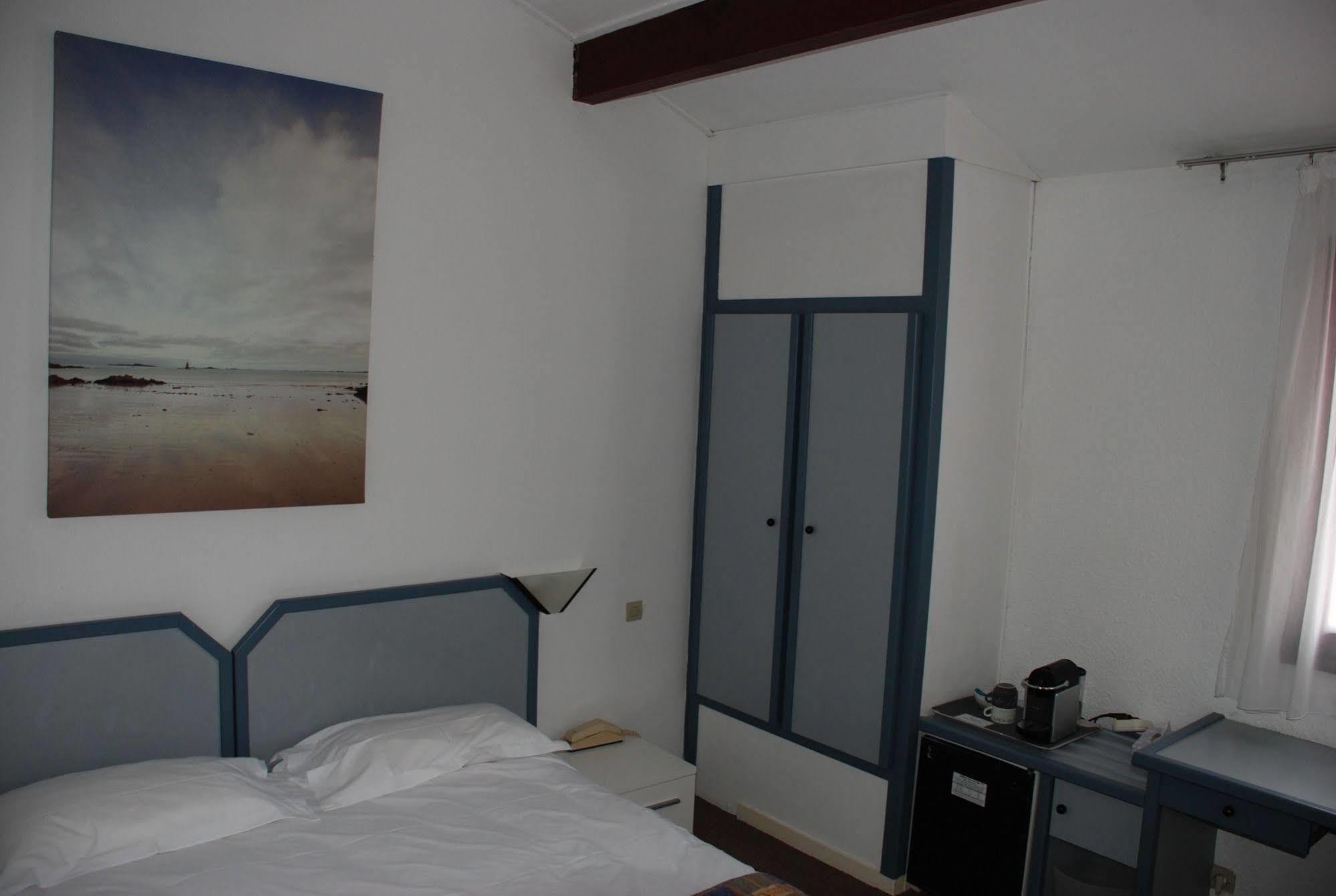 Hotel Atlantide Biscarrosse Exteriör bild
